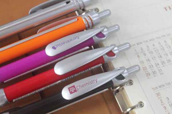 logo imprint on clip pull out pens